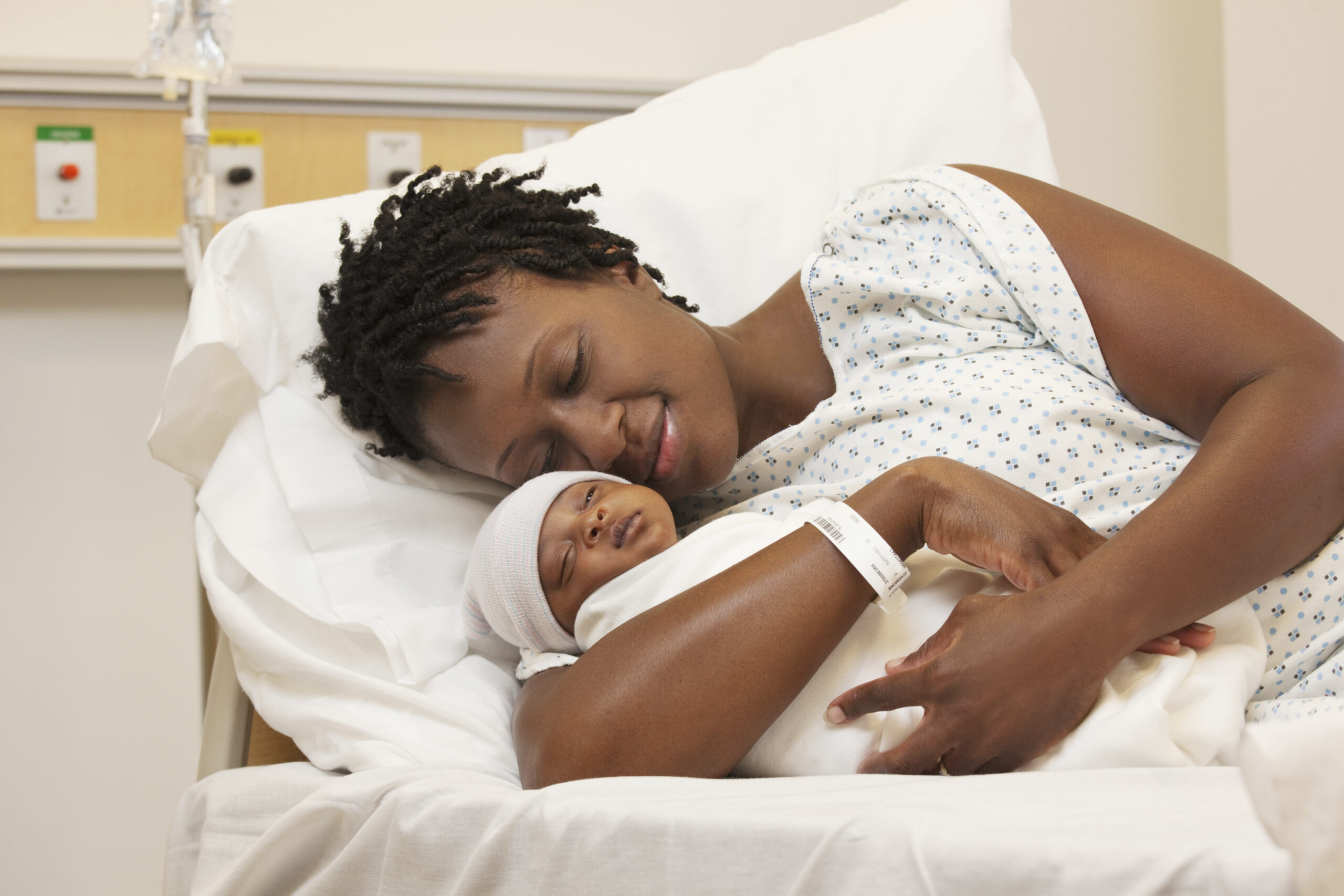 Maternal Health Care is Failing Black Women, Poll Finds