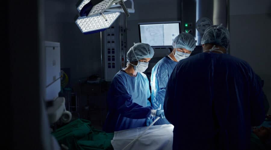 Heart & Blood Vessel Procedures More Dangerous for Black Women